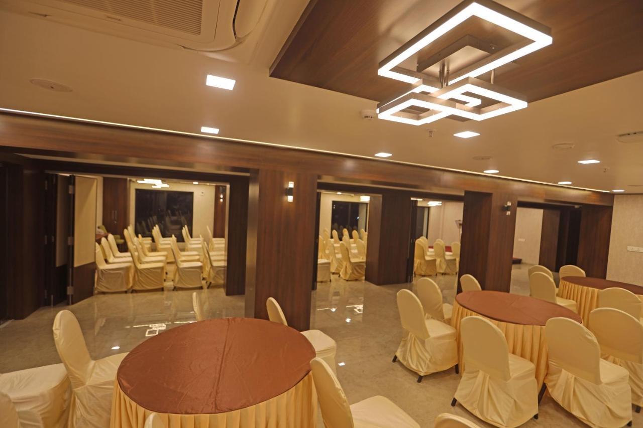 The Zen Park Coimbatore Exterior foto